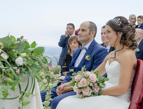 Fotografie per matrimoni: sguardi e sorrisi inaspettati in una sola immagine